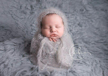Load image into Gallery viewer, Light Grey Feather Wrap and Bonnet Set